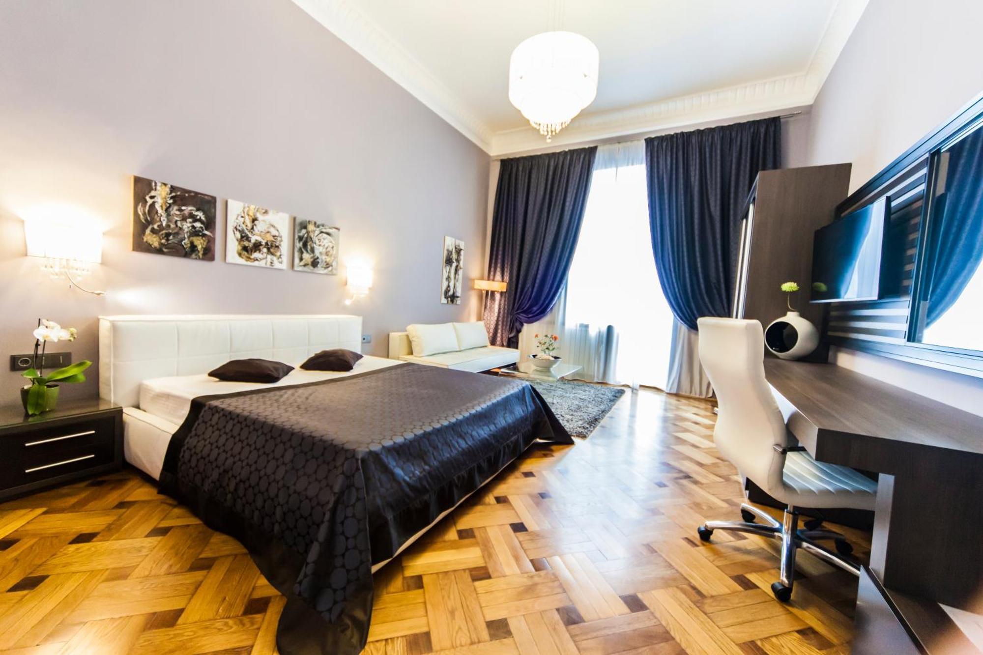 Matei Corvin * Cluj-Napoca