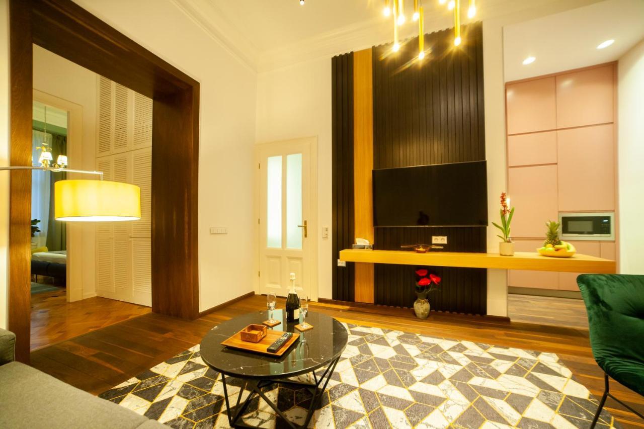 Matei Corvin Apartment